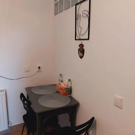 Apartment Tiny Studio Next To Unirii Bucharest