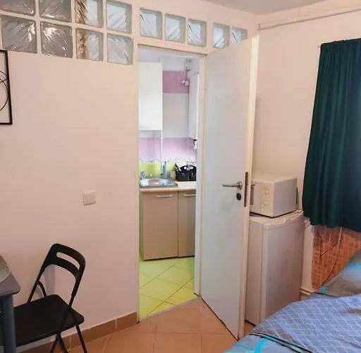Tiny Studio Next To Unirii * Бухарест