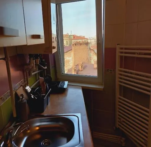 Apartment Tiny Studio Next To Unirii Bukarest