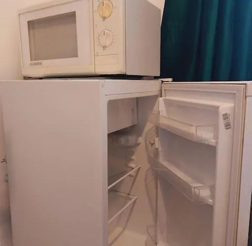 Tiny Studio Next To Unirii Bukarest